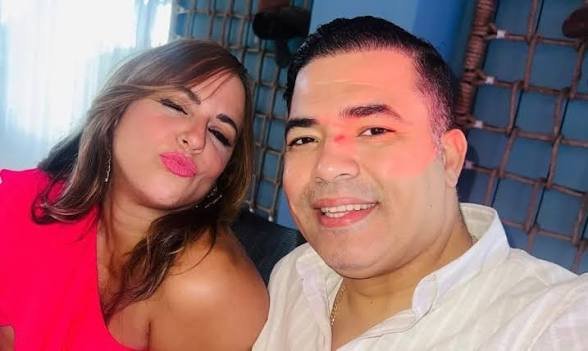 Affe Gutiérrez, esposo de la periodista Sarah Pepén, denuncia agresión durante desalojo y acusa persecución por el regreso de su esposa a los medios