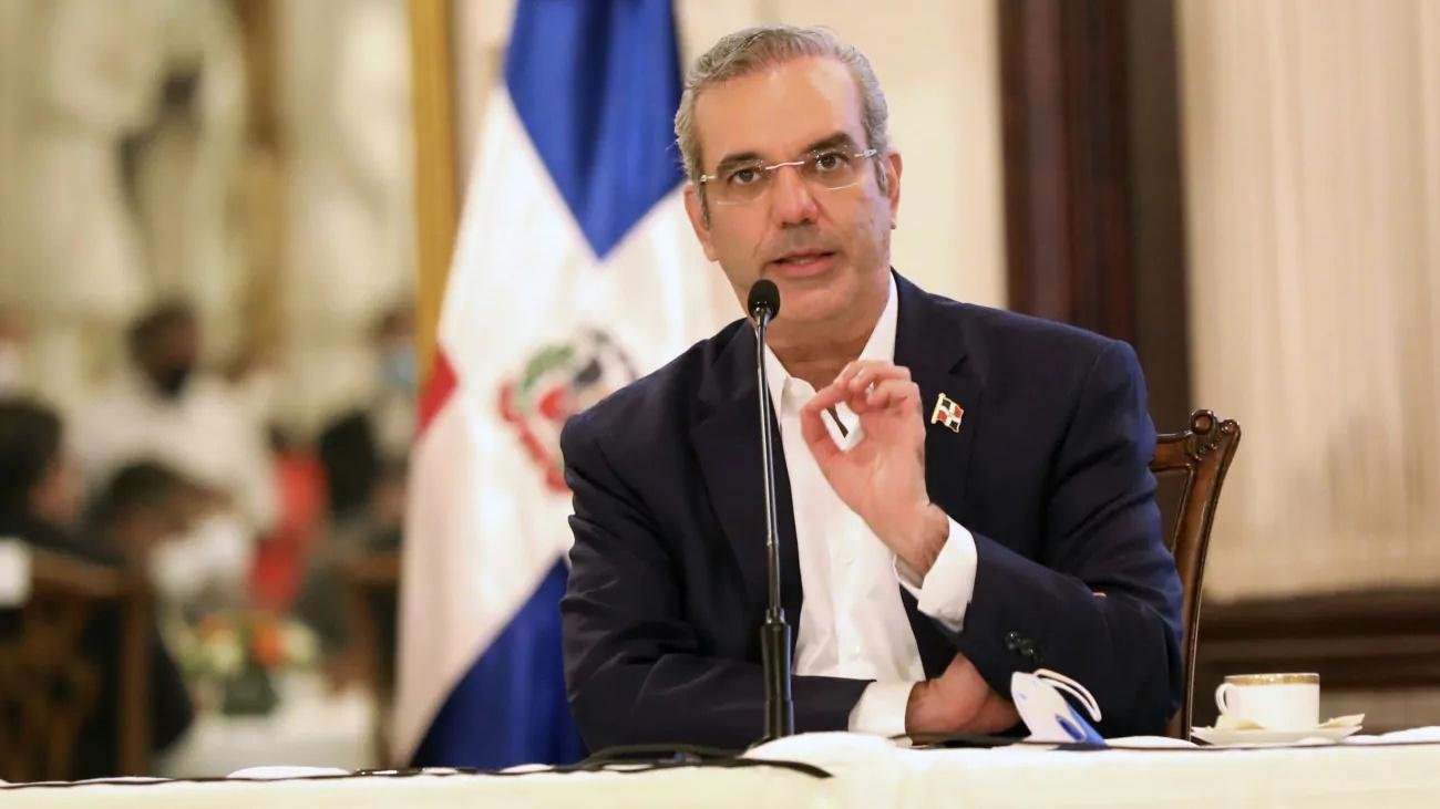 Abinader anuncia que las auditorías públicas serán abiertas al país desde el 1 de octubre