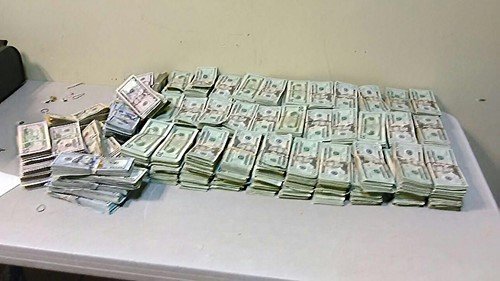Golpe al contrabando de divisas: incautan más de US$600 mil en el AILA a pasajero que iba a Panamá