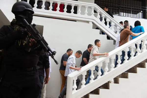 HAITÍ EXTRADITA A EE. UU. A 18 IMPLICADOS EN EL MAGNICIDIO DEL PRESIDENTE JOVENEL MOÏSE