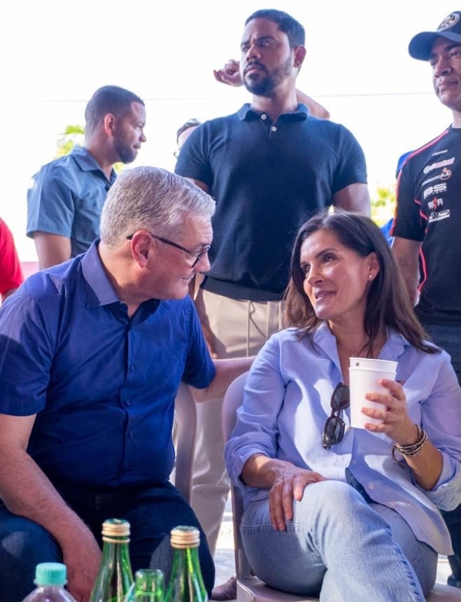 NUEVO ENCUENTRO EN BANÍ AVIVA LA LECTURA POLÍTICA: GONZALO CASTILLO Y LA EMBAJADORA LEAH CAMPOS COINCIDEN OTRA VEZ